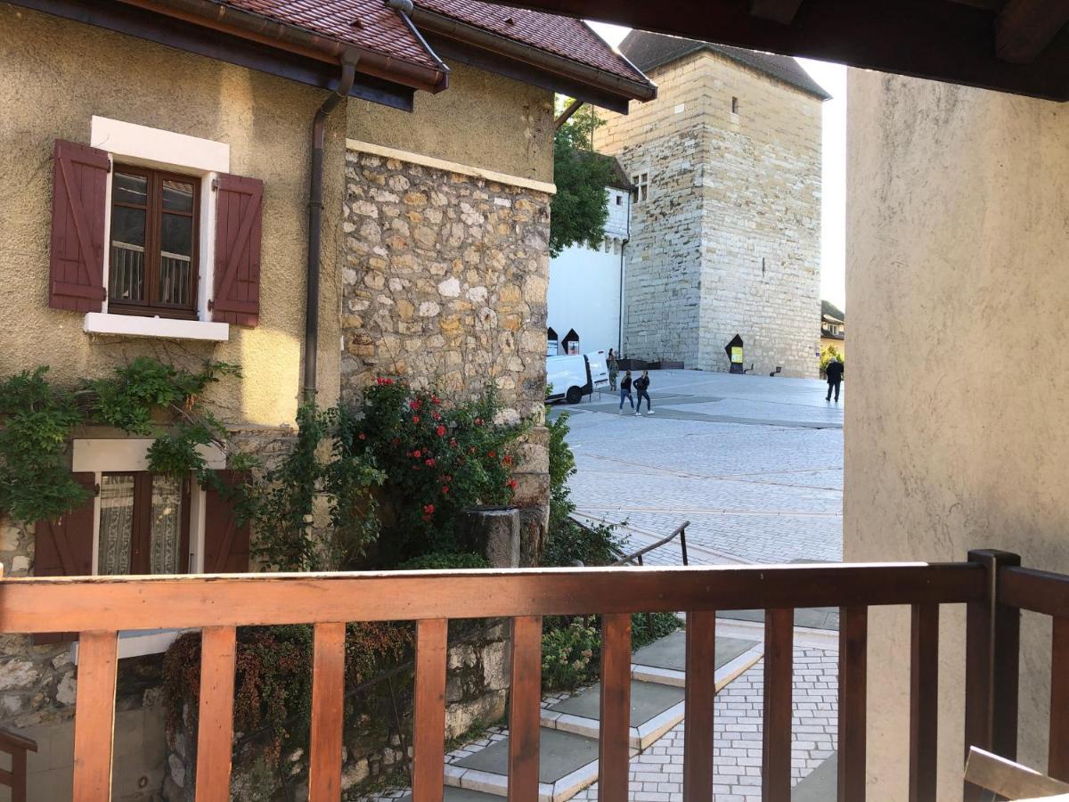 Appartement Dans La Vieille Ville, En Face Du Chateau Annecy Zewnętrze zdjęcie